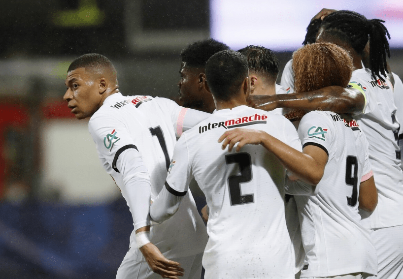 开云-巴塞罗那训练开放日，国际比赛日迎来里程碑引欢呼，法甲在即，控场能力受关注的简单介绍-开云