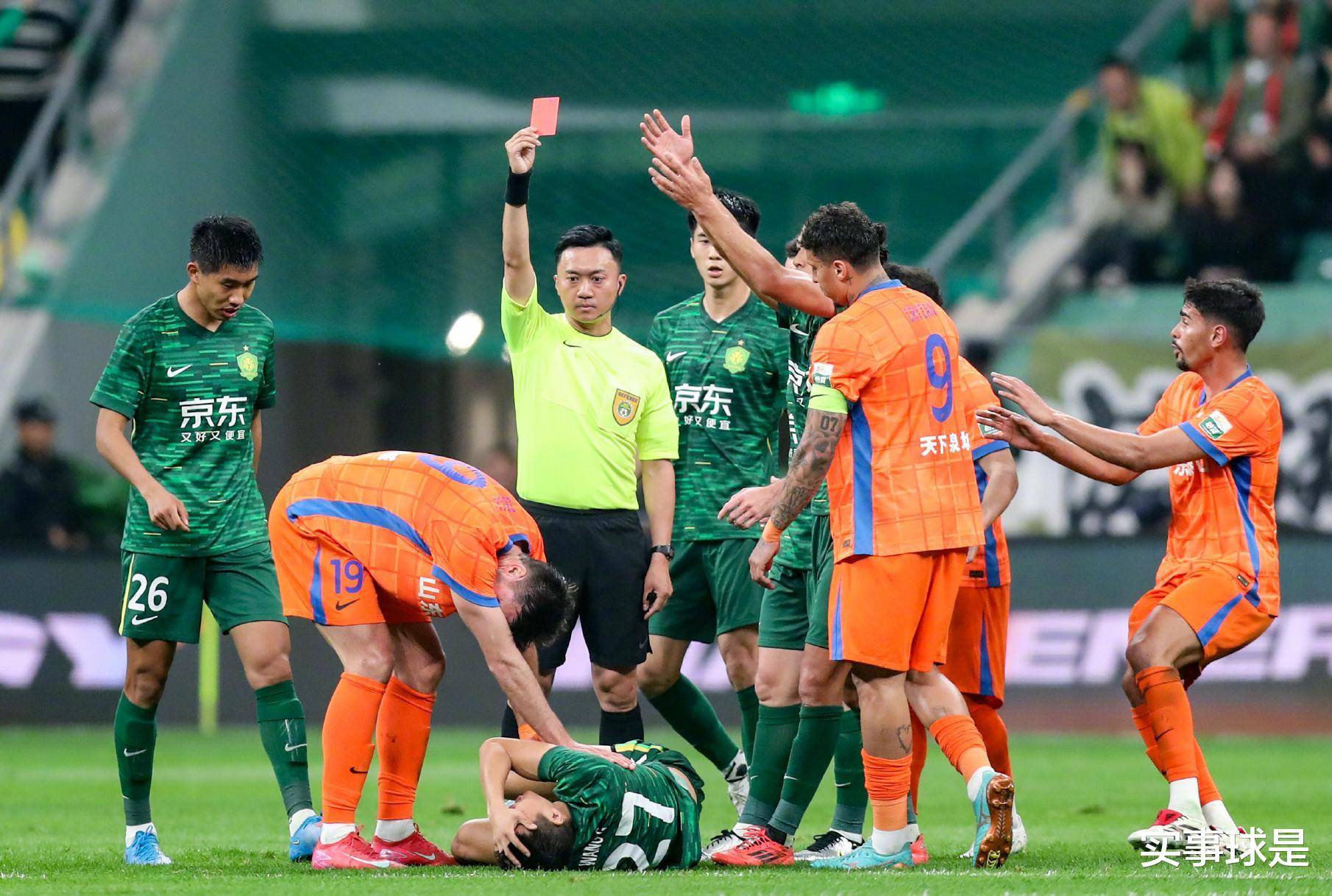 刚刚！北京国安单刀错失备战荷甲丹佛掘金迎社区盾关键赛，新疆广汇冲刺阶段再遭质疑的简单介绍